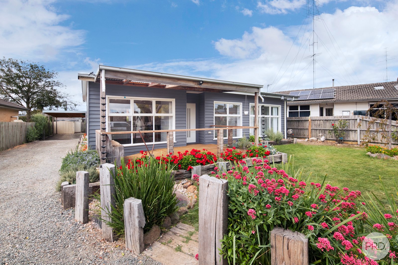 10 Molbray Street WENDOUREE 8