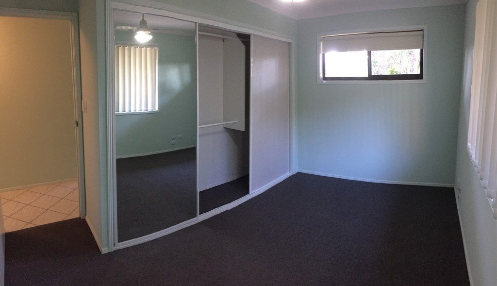 10 Moorhen Place BURLEIGH WATERS 11
