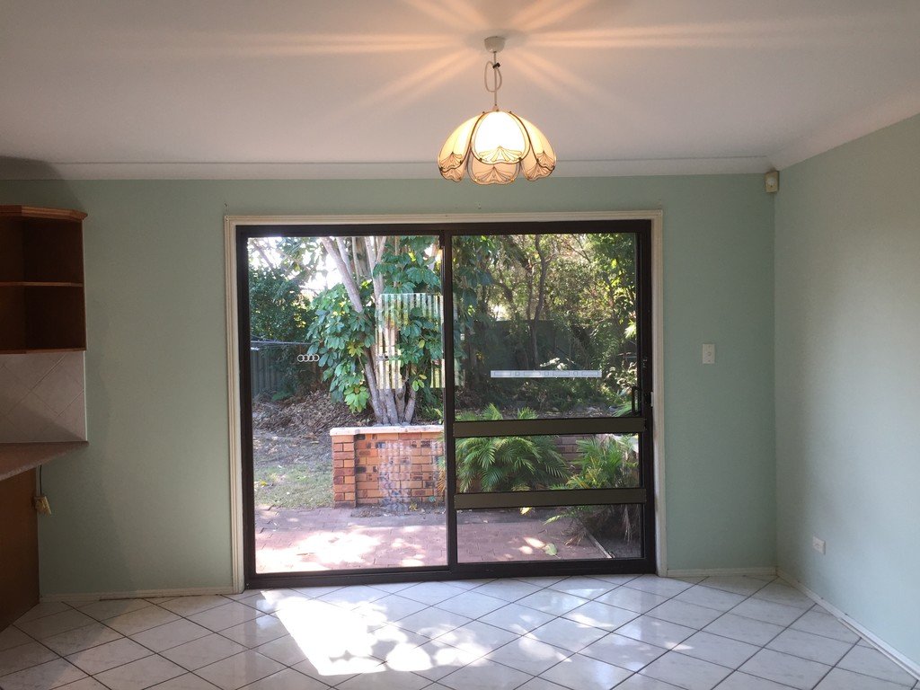 10 Moorhen Place BURLEIGH WATERS 15