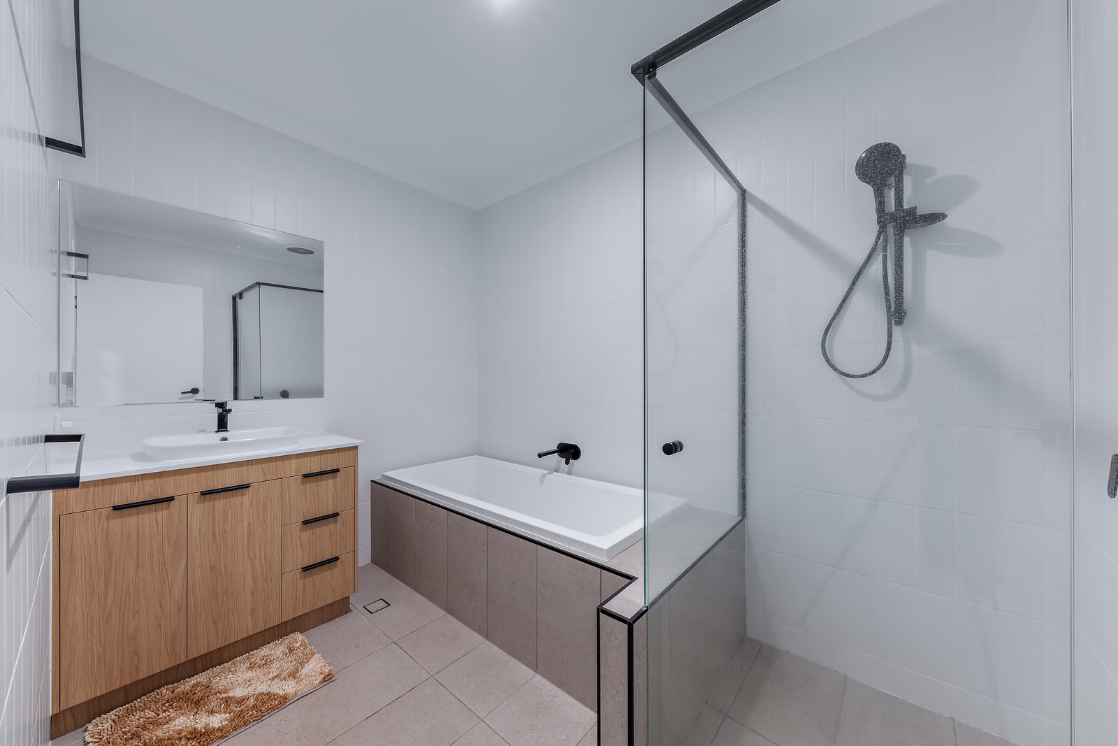 10 Mosswood Court CANNON VALLEY 7