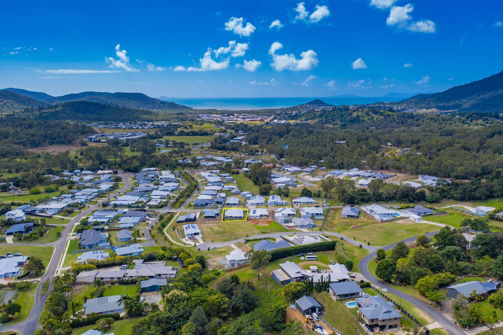 10 Mosswood Court CANNON VALLEY 23