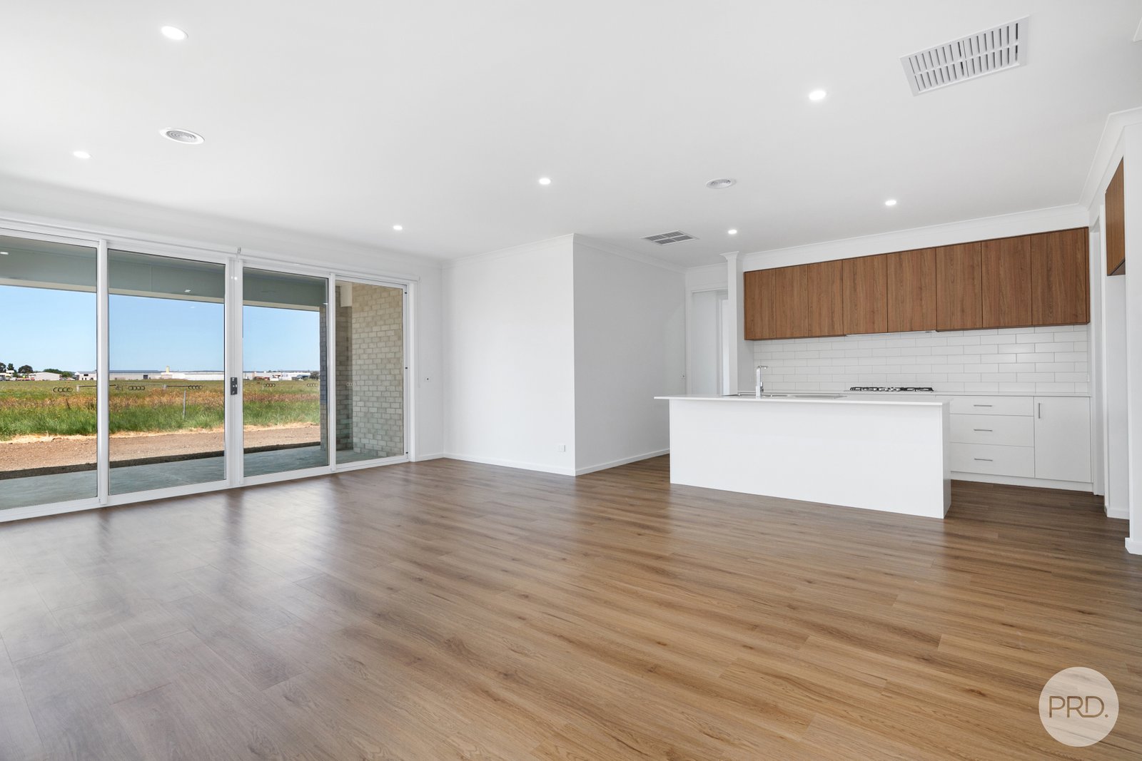10 Mullingar Drive ALFREDTON 3