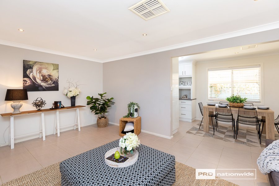 10 Murrawai Street TAMWORTH 3