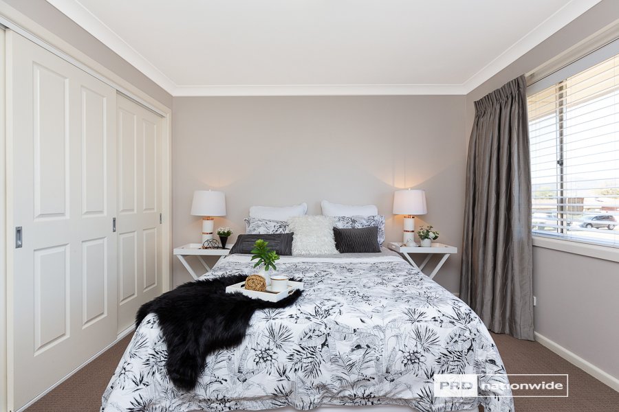 10 Murrawai Street TAMWORTH 7
