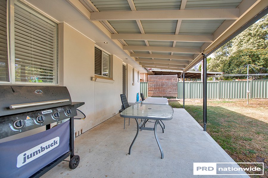 10 Murrawai Street TAMWORTH 10