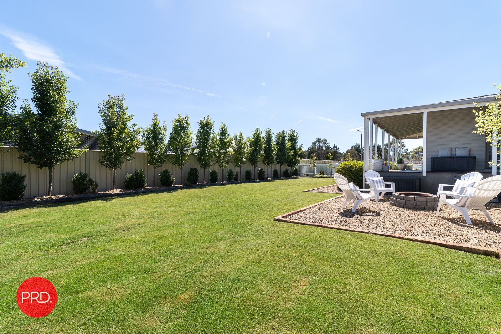 10 Murray Grey Place BUNGENDORE 19
