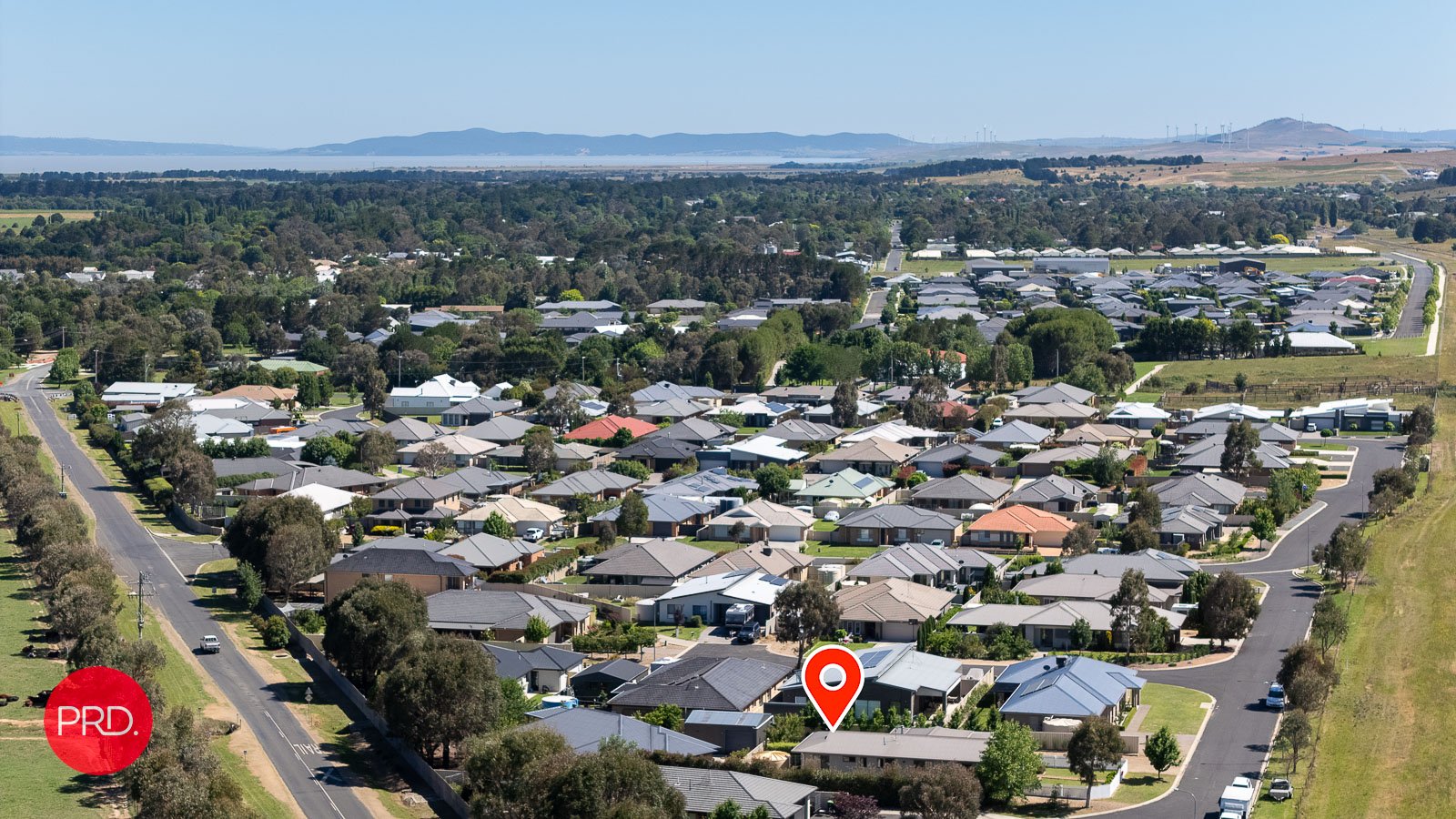 10 Murray Grey Place BUNGENDORE 23
