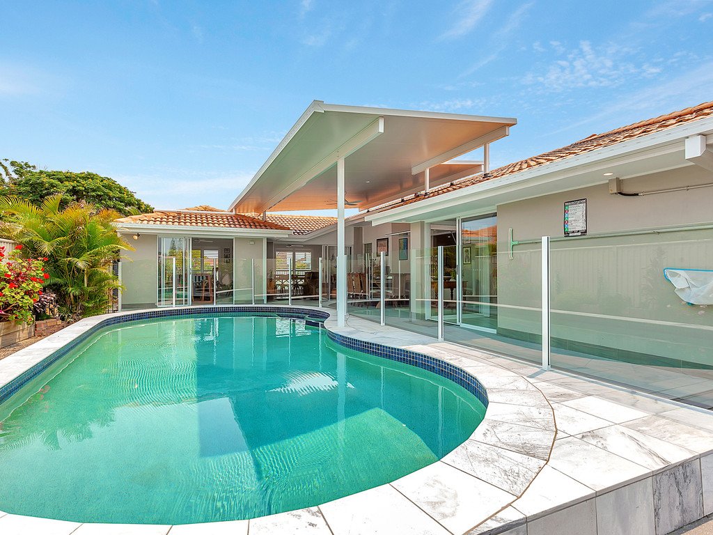 10 Myna Way BURLEIGH WATERS 2