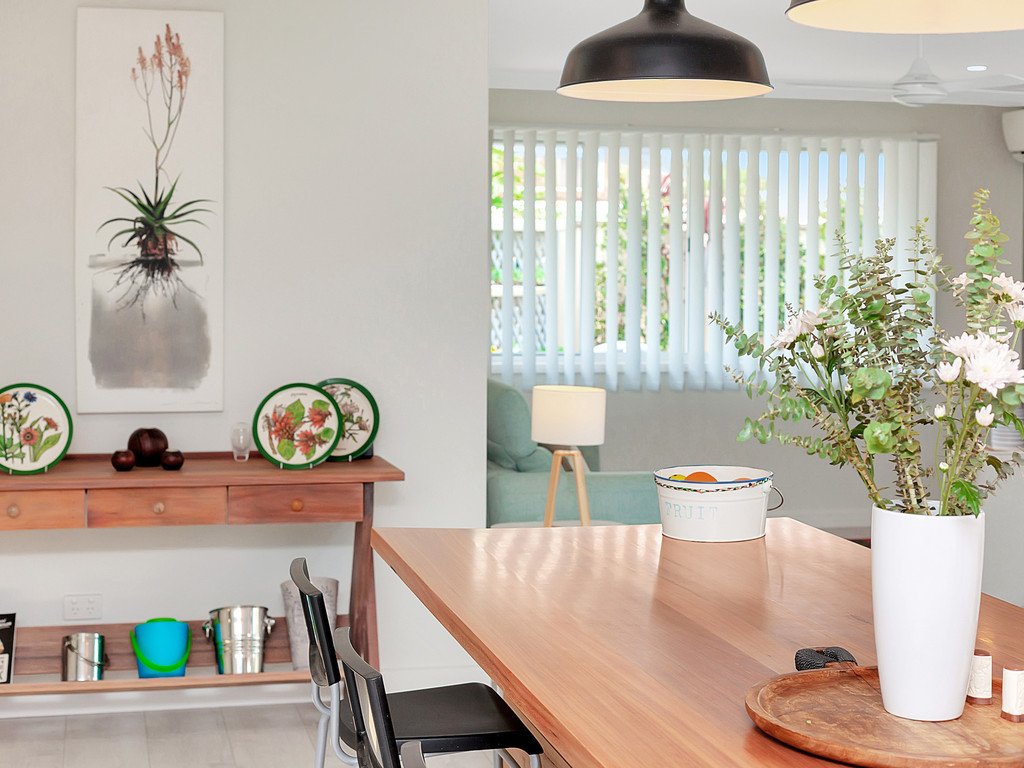 10 Myna Way BURLEIGH WATERS 6