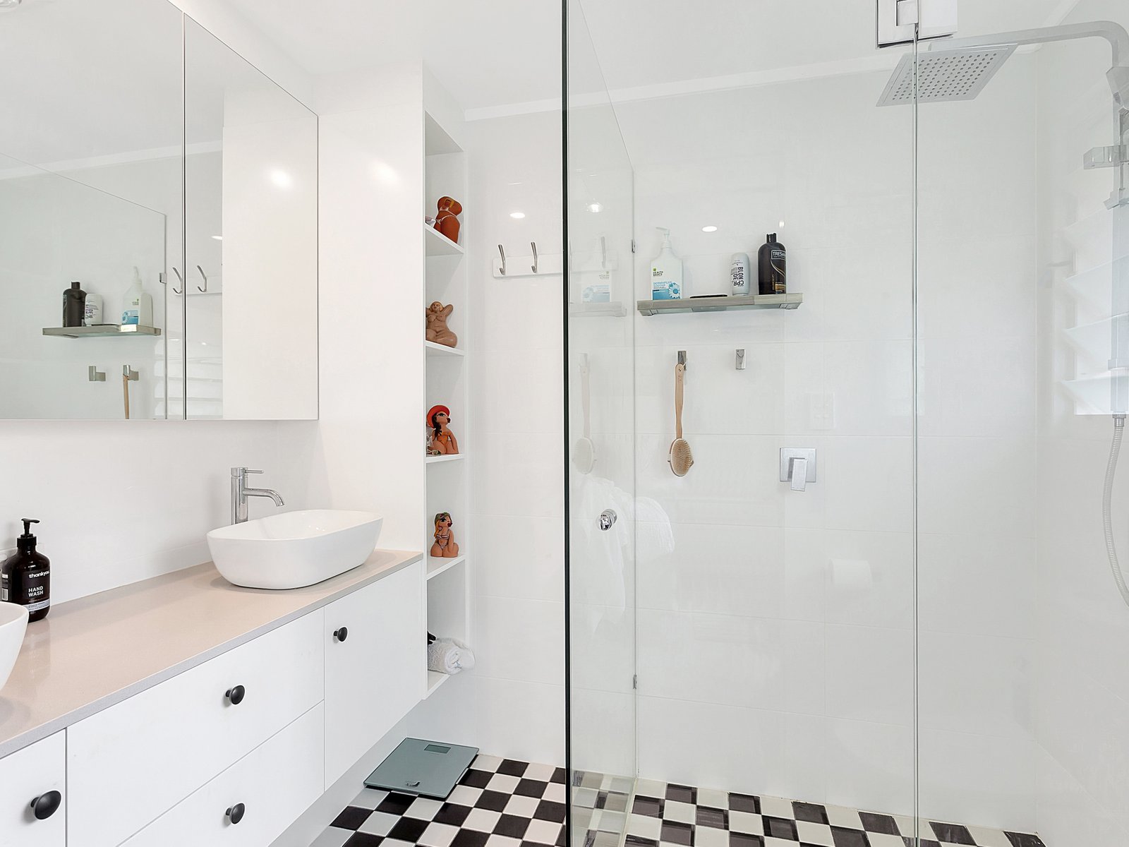 10 Myna Way BURLEIGH WATERS 17