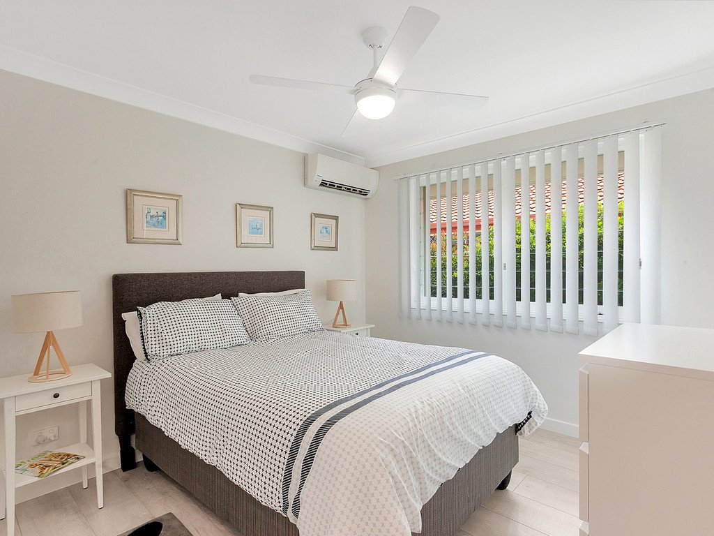 10 Myna Way BURLEIGH WATERS 19