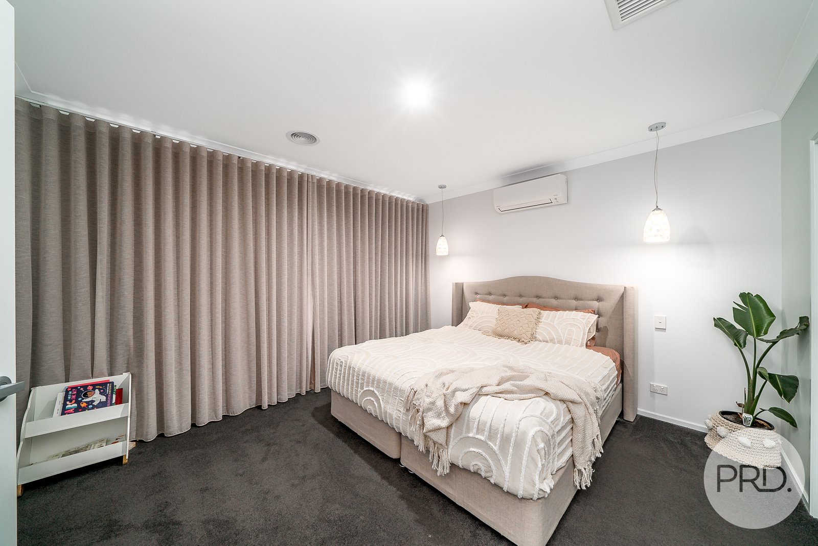 10 Nellywanna Street GOBBAGOMBALIN 8