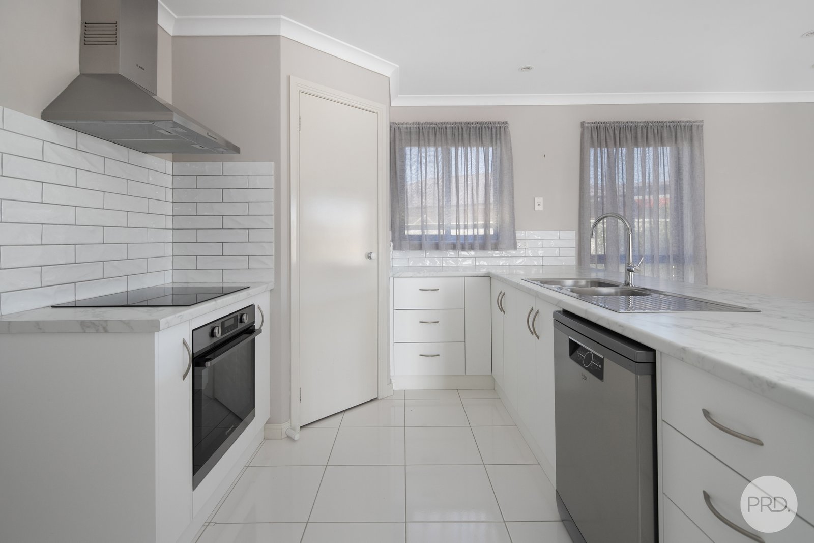 10 Nelson Street SEBASTOPOL 4