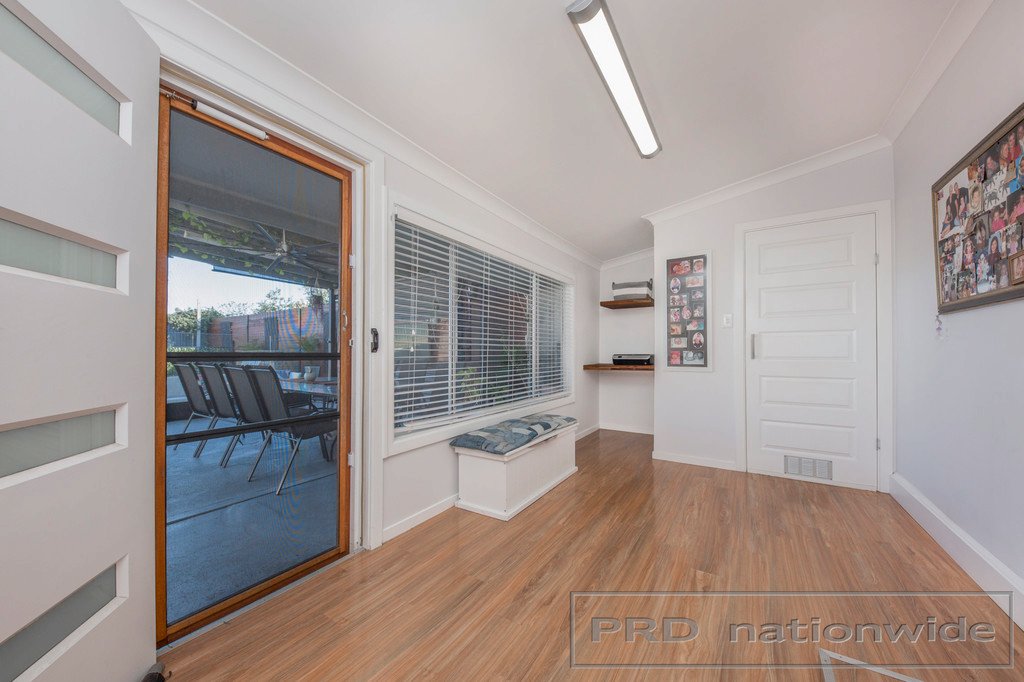 10 Nichols Street LORN 25