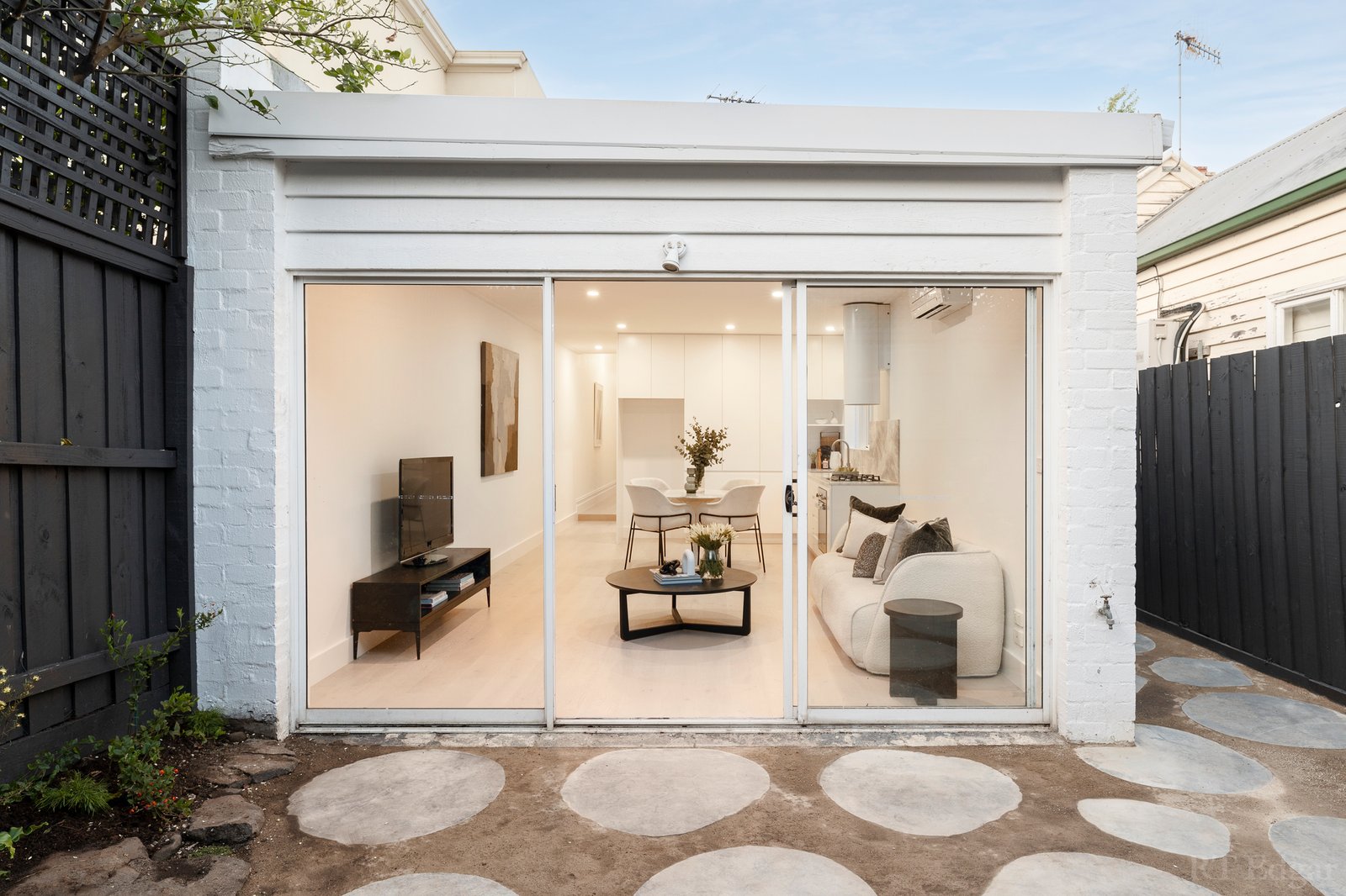 Real Estate and Property in 10 Nicholson Street, South Yarra, VIC