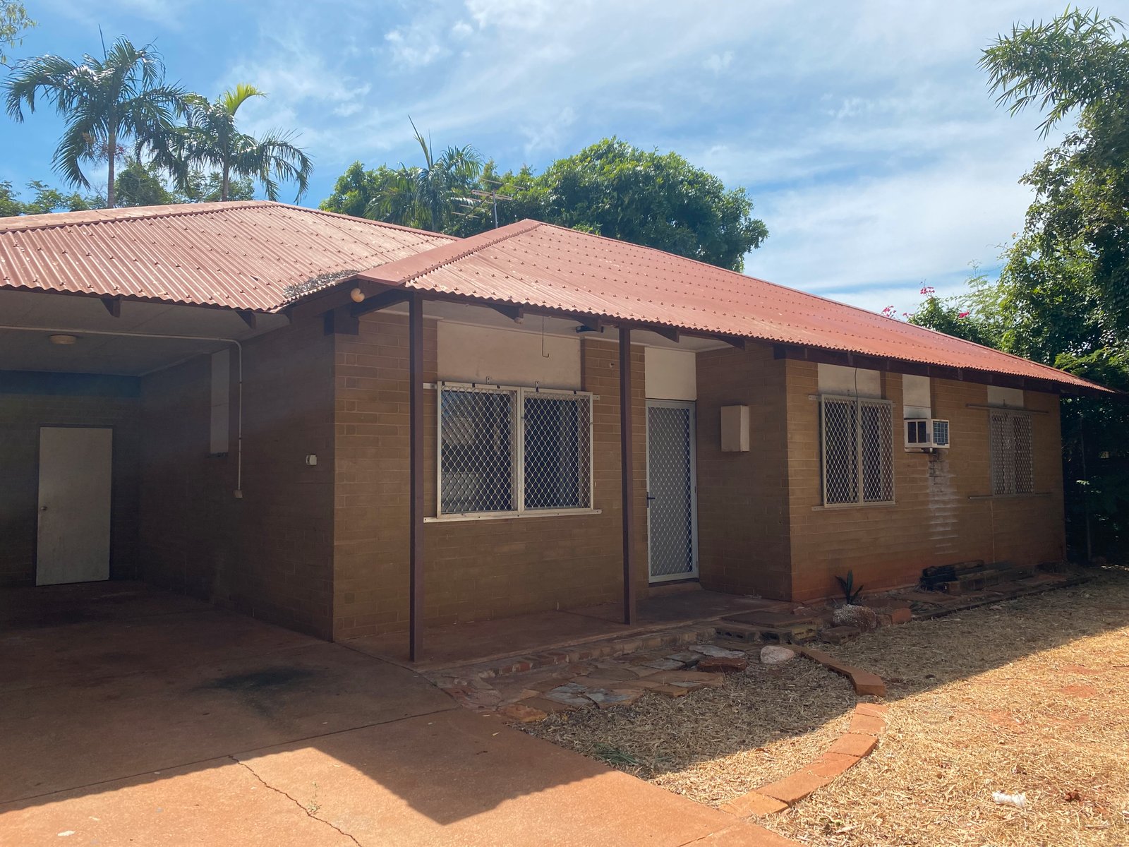 10 Nightingall Drive CABLE BEACH 2