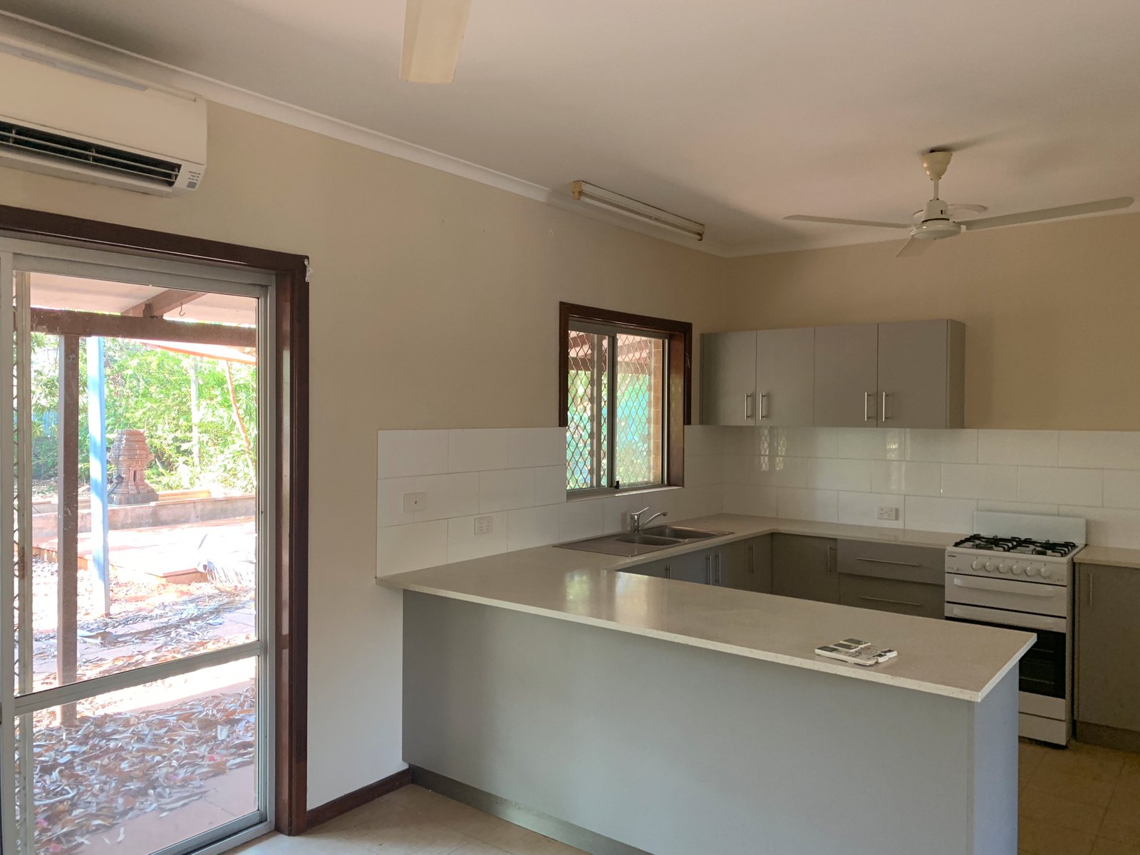 10 Nightingall Drive CABLE BEACH 5