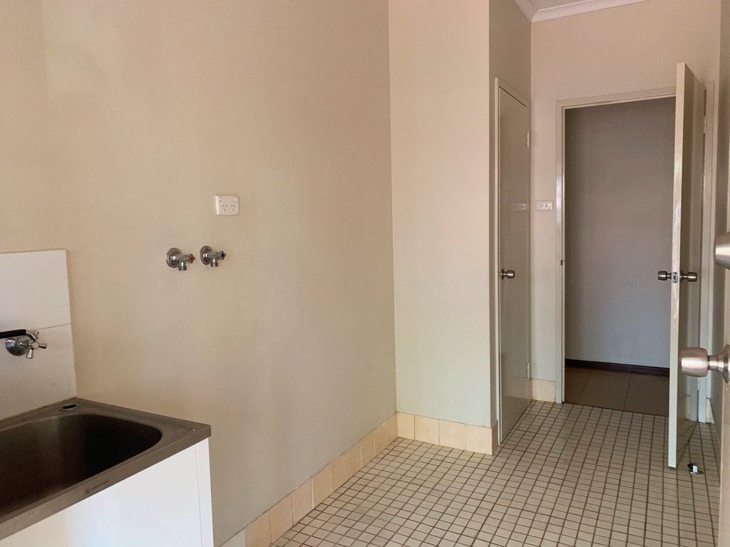 10 Nightingall Drive CABLE BEACH 8