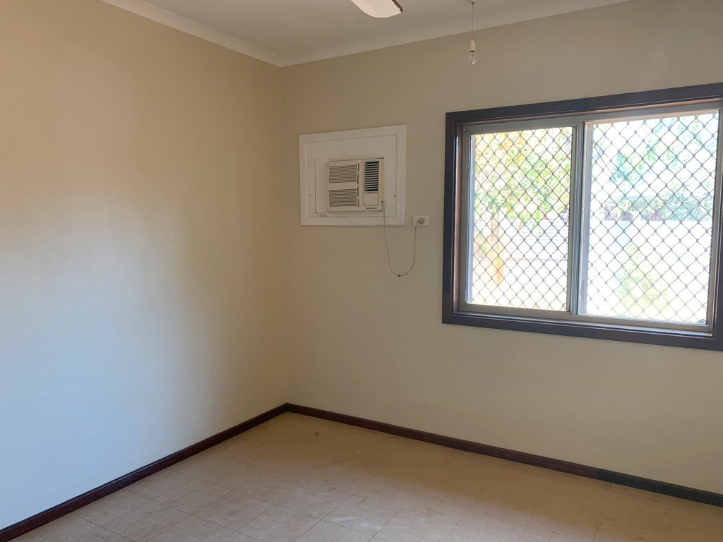 10 Nightingall Drive CABLE BEACH 11