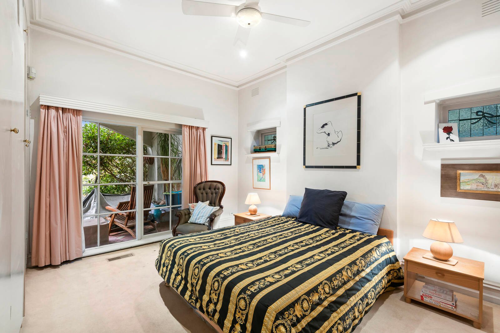 Real Estate and Property in 10 Norford Grove, Kooyong, VIC