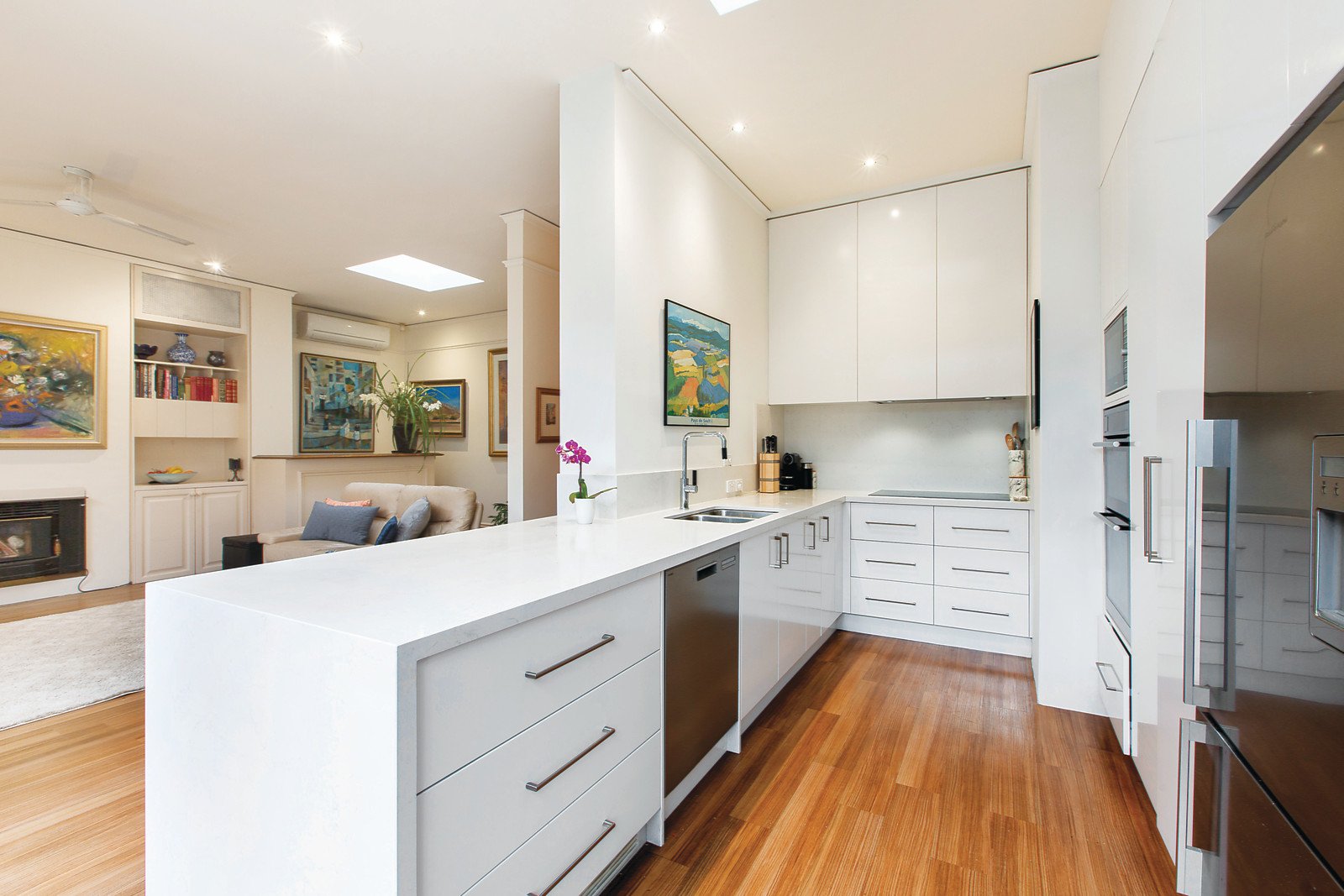 10 Norman Avenue, South Yarra, VIC