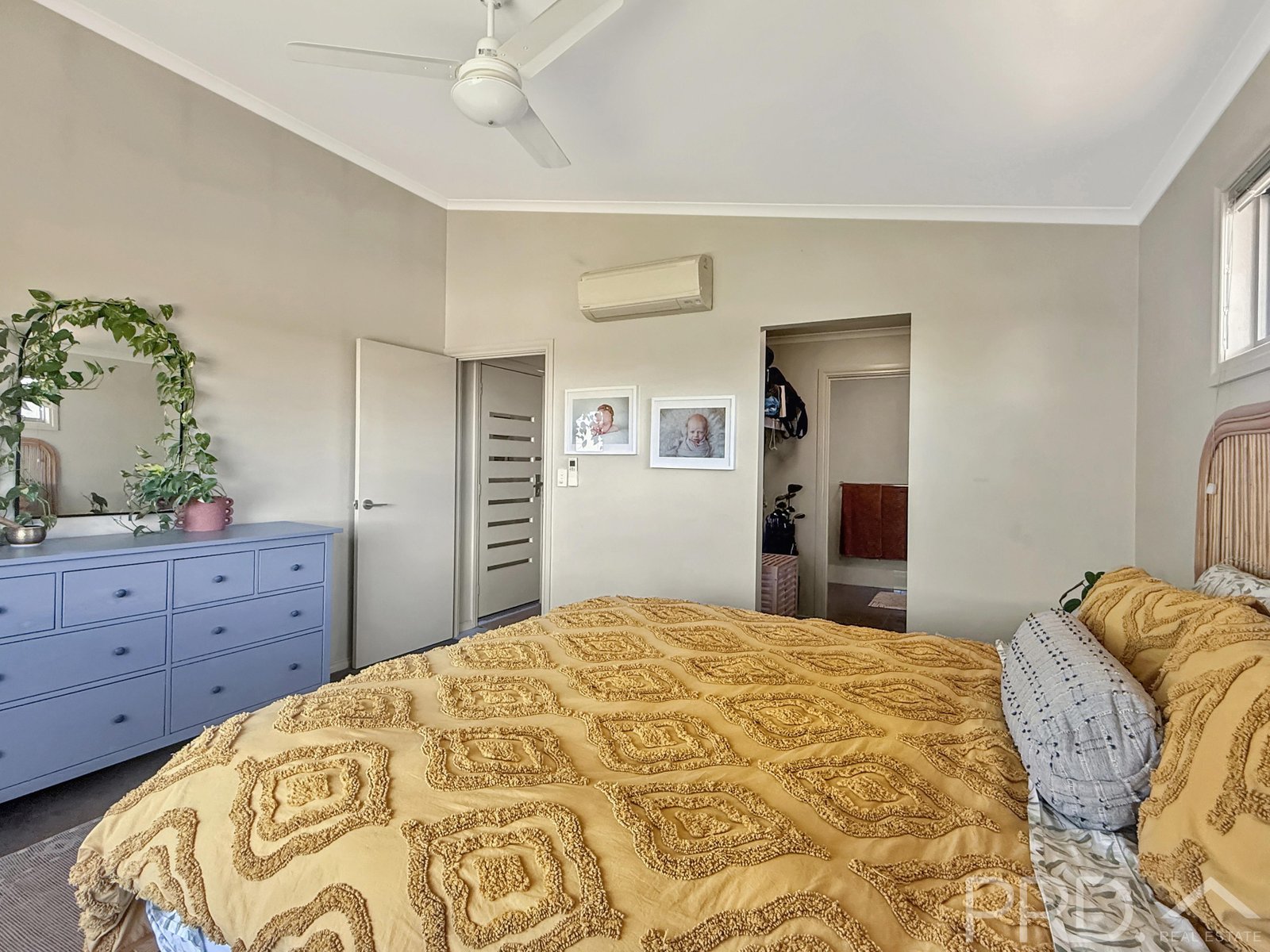 10 Nyumari Street BAYNTON 8