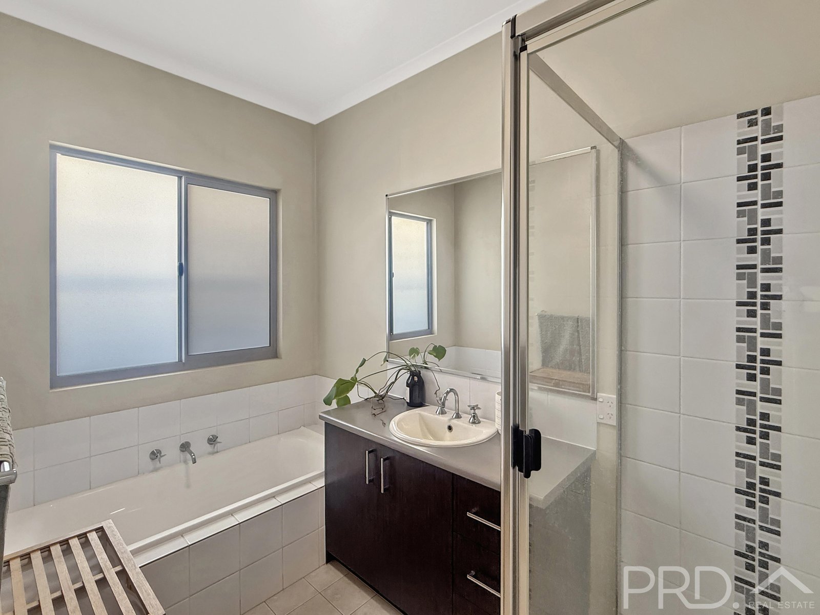 10 Nyumari Street BAYNTON 34