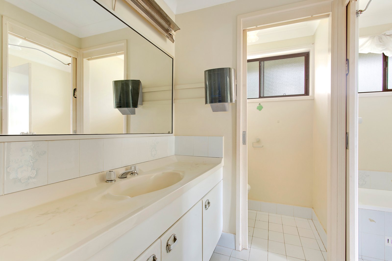 10 Oak Close LAKEWOOD 8