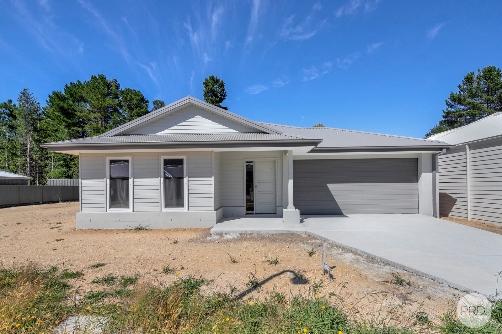 10 Oaktree Lane CRESWICK 1