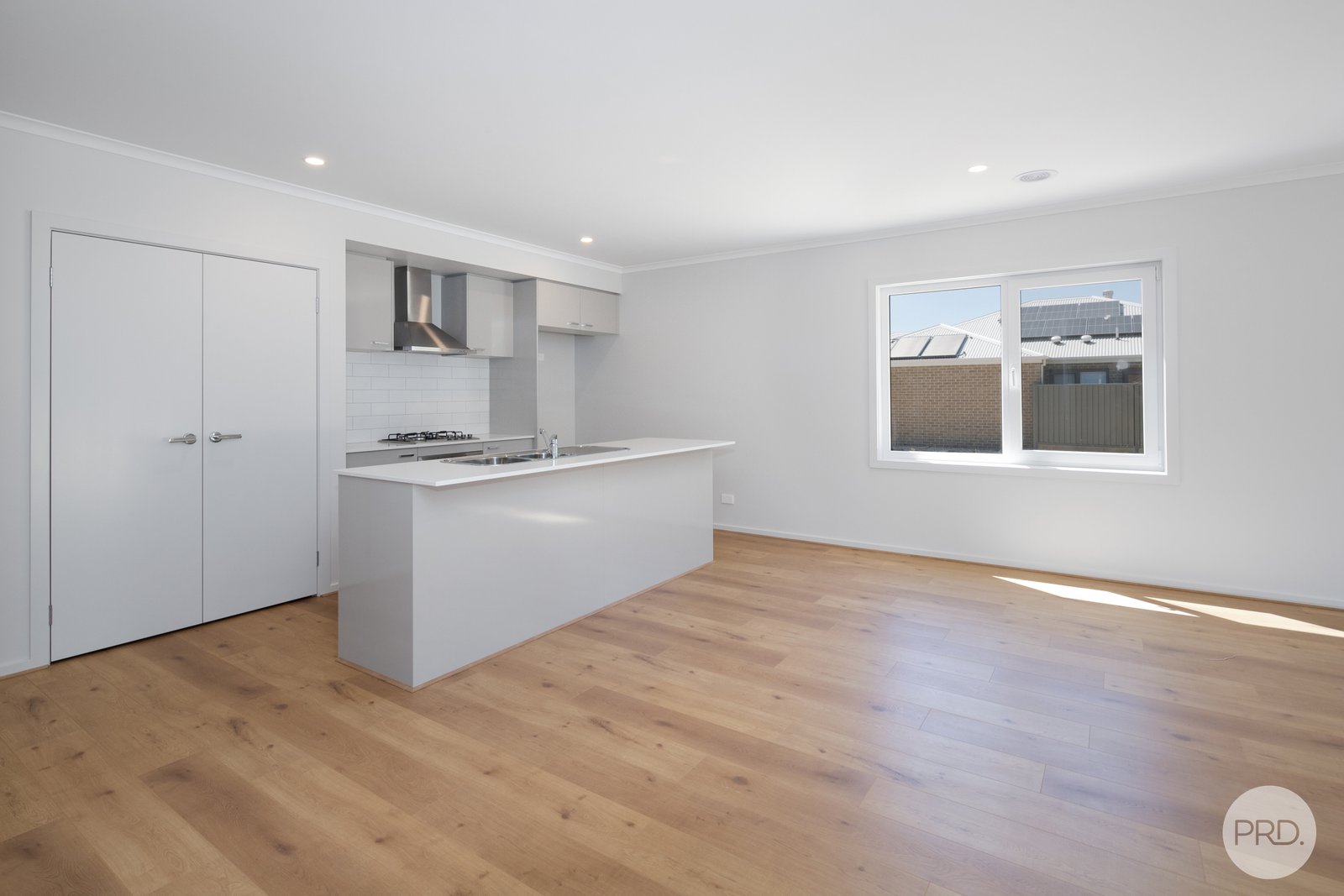 10 Oaktree Lane CRESWICK 4