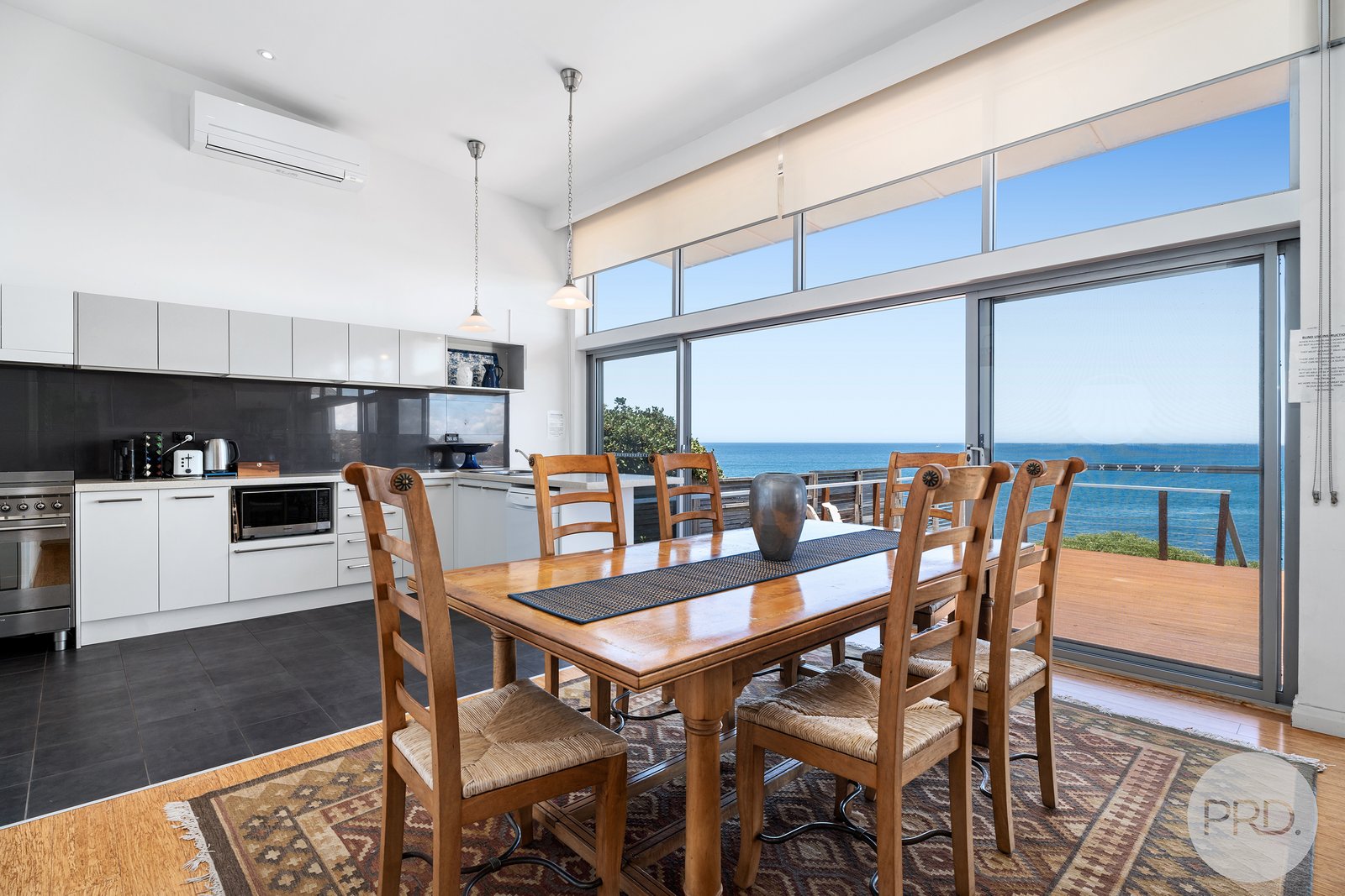 10 Ocean Street FISHERMANS BAY 8