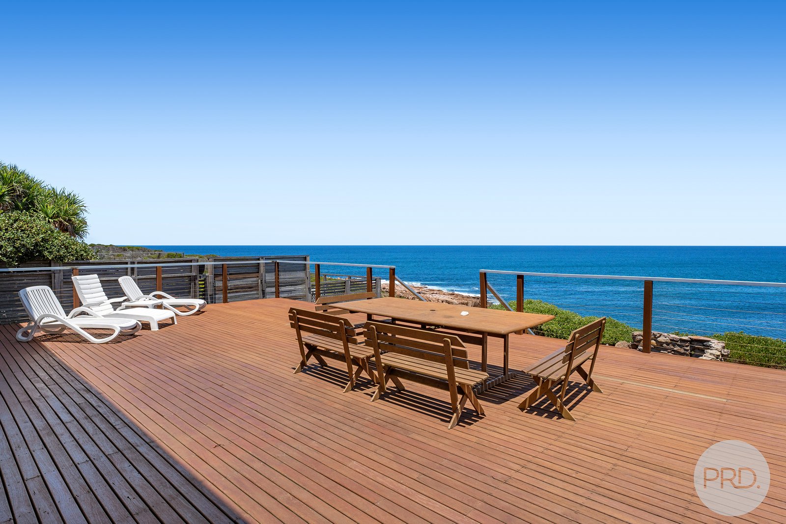 10 Ocean Street FISHERMANS BAY 10