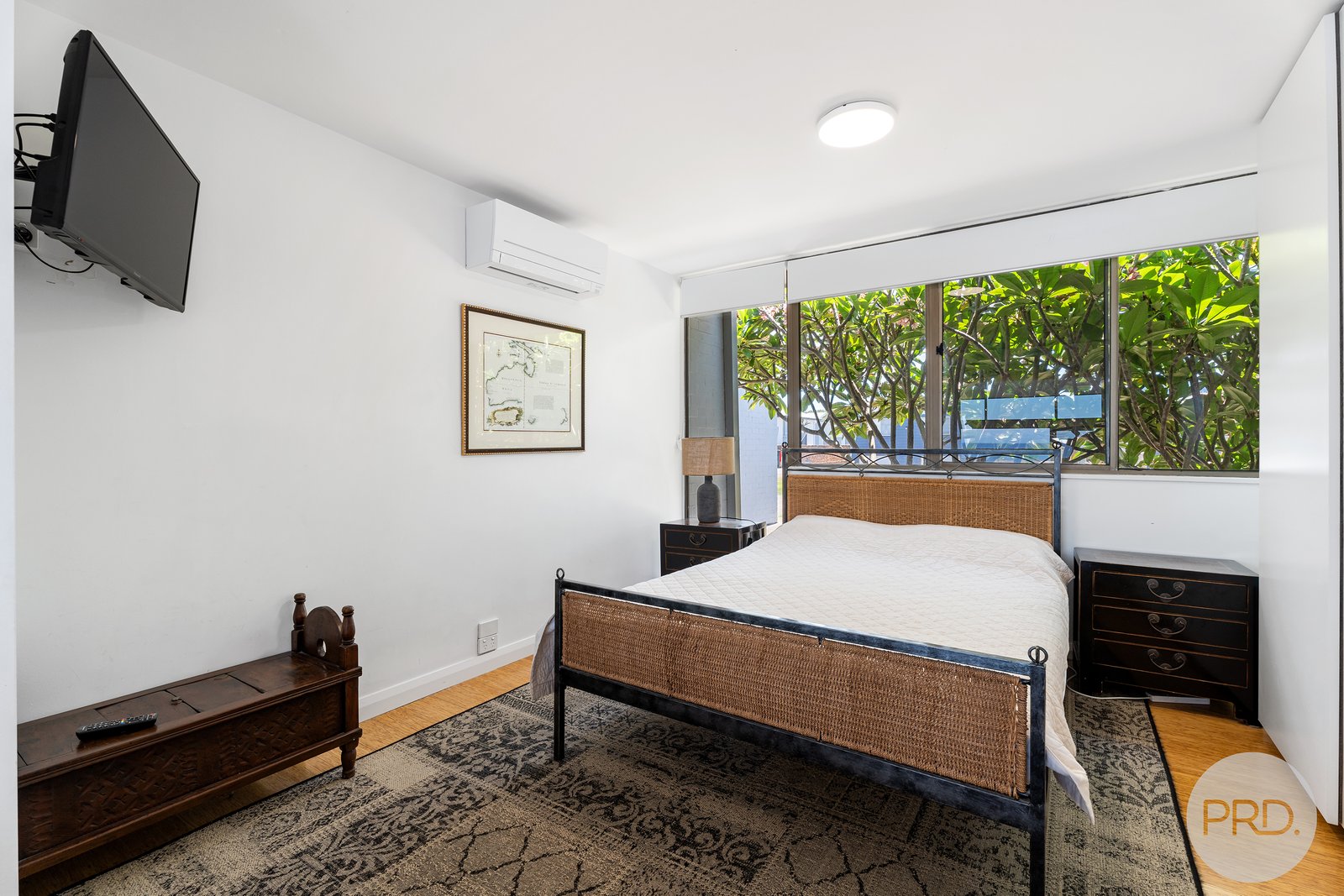 10 Ocean Street FISHERMANS BAY 16