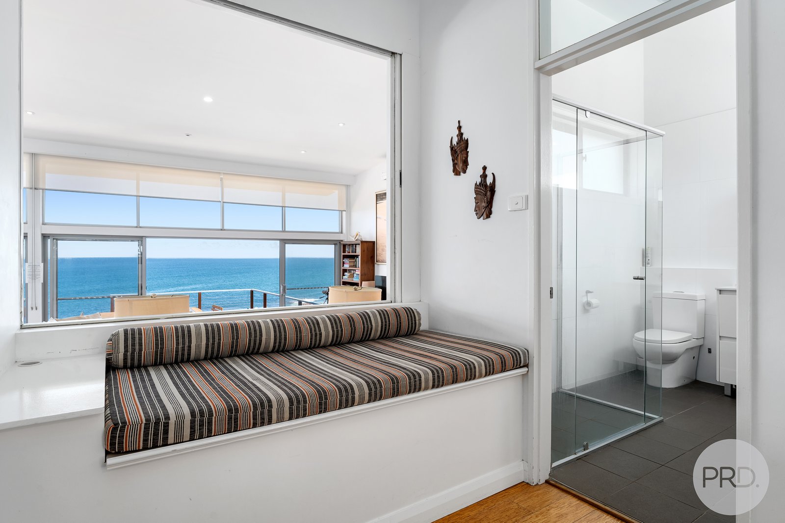 10 Ocean Street FISHERMANS BAY 17