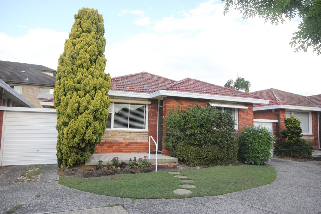 10 Oldham Crescent DOLLS POINT 1