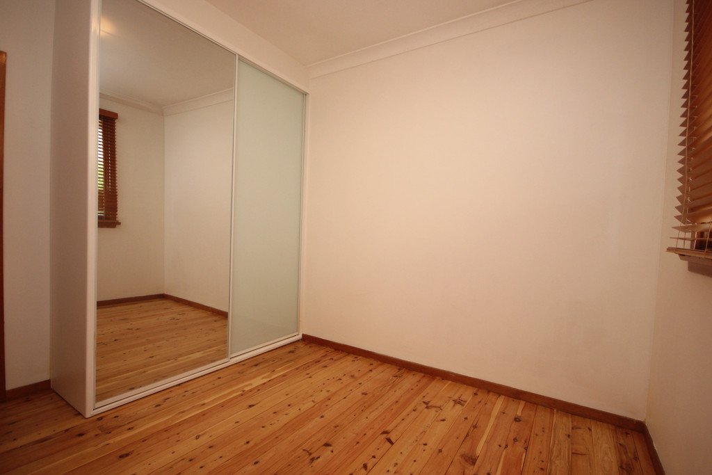 10 Oldham Crescent DOLLS POINT 7