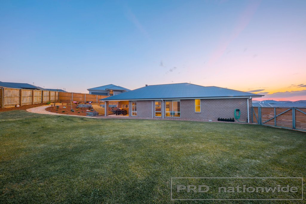 10 Orchard Close GILLIESTON HEIGHTS 25