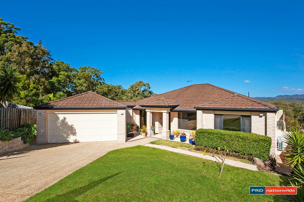 10 Orchna Street BURLEIGH HEADS 1