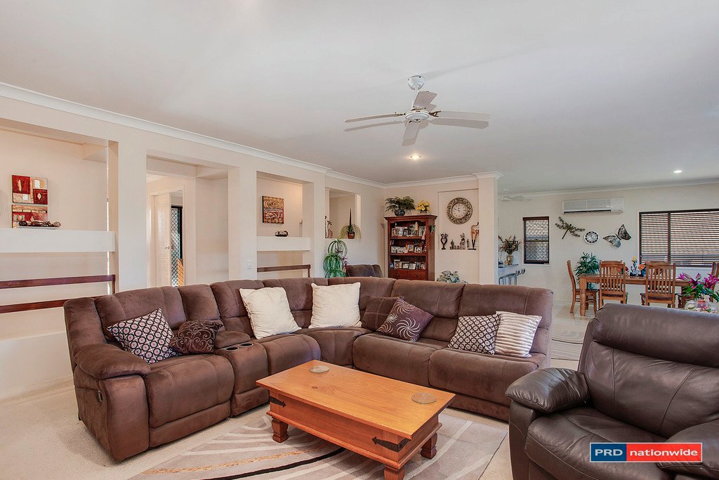 10 Orchna Street BURLEIGH HEADS 4