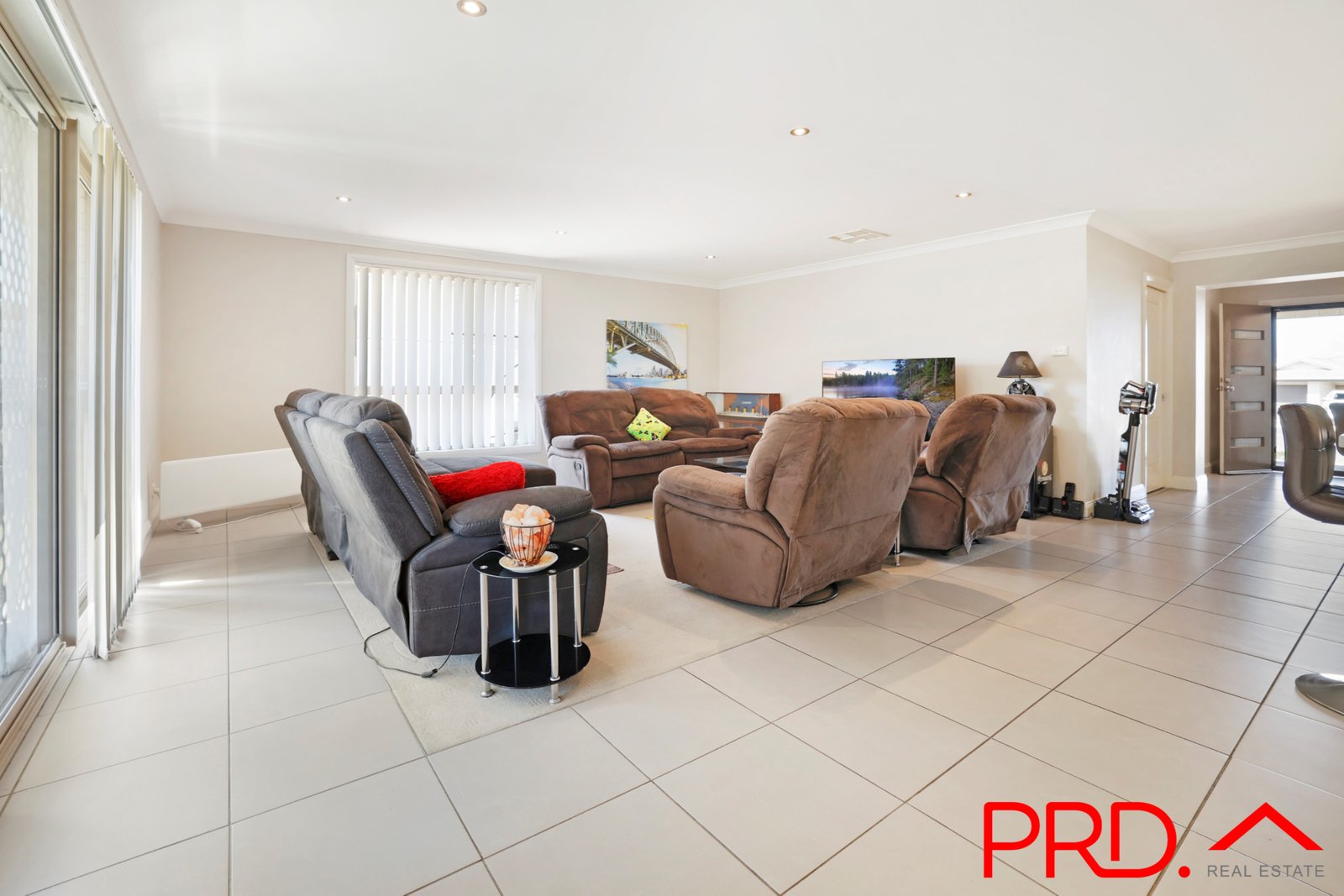 10 Orley Drive TAMWORTH 4