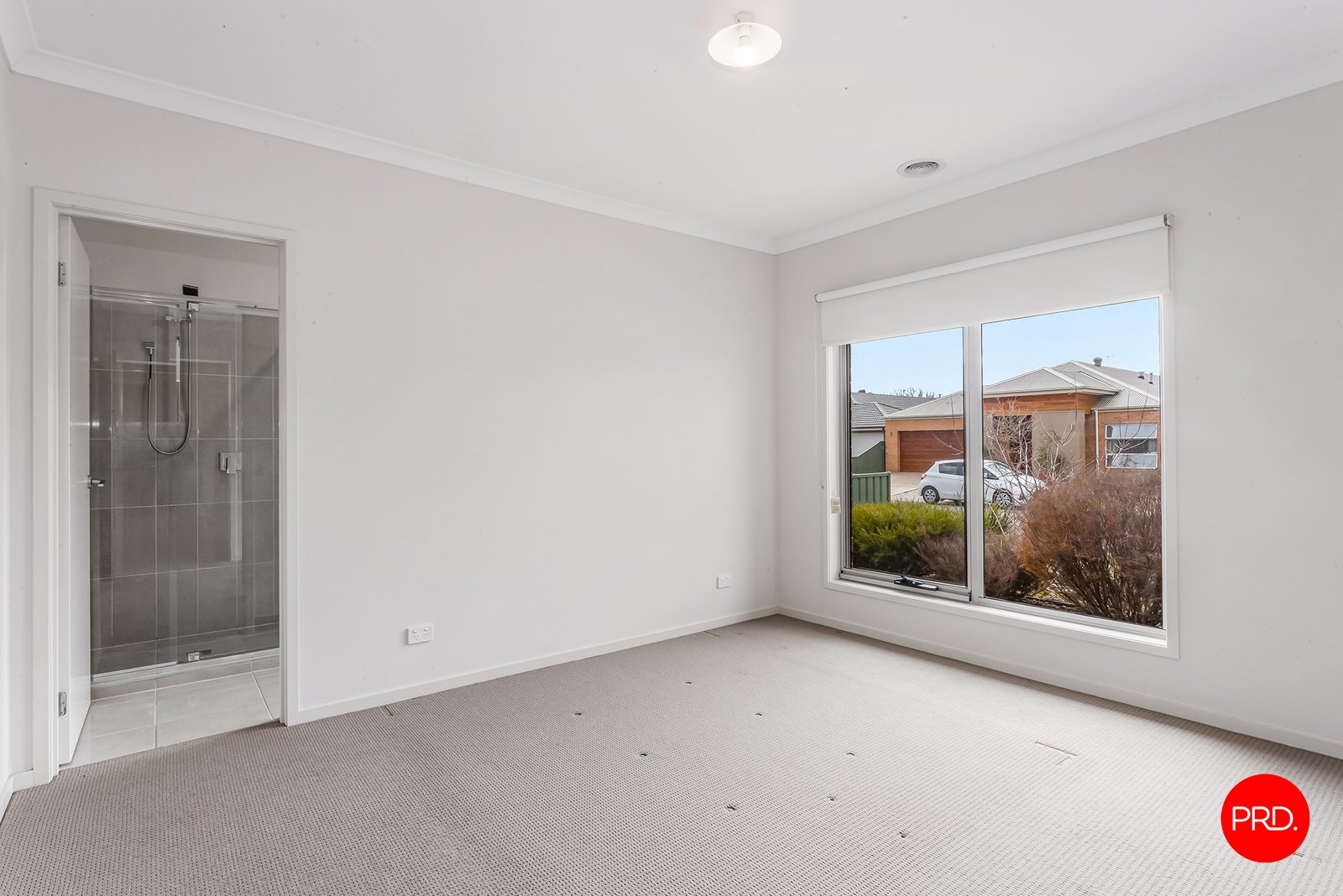 10 Orville Way WHITE HILLS 12