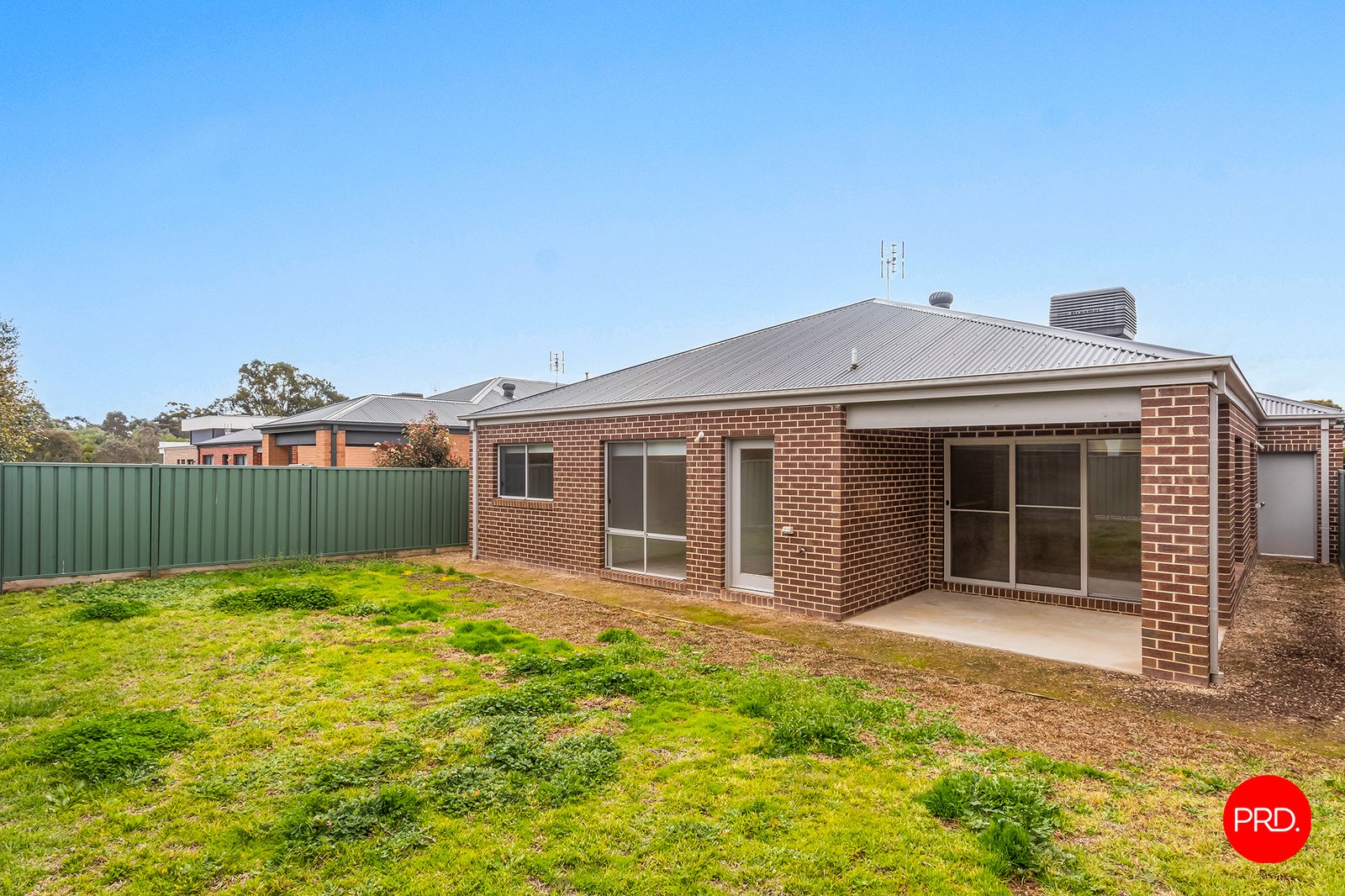 10 Orville Way WHITE HILLS 15