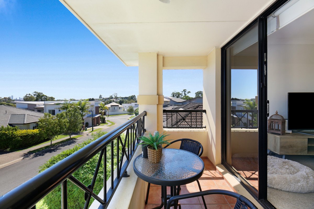 10 Palma Crescent Varsity Lakes 10