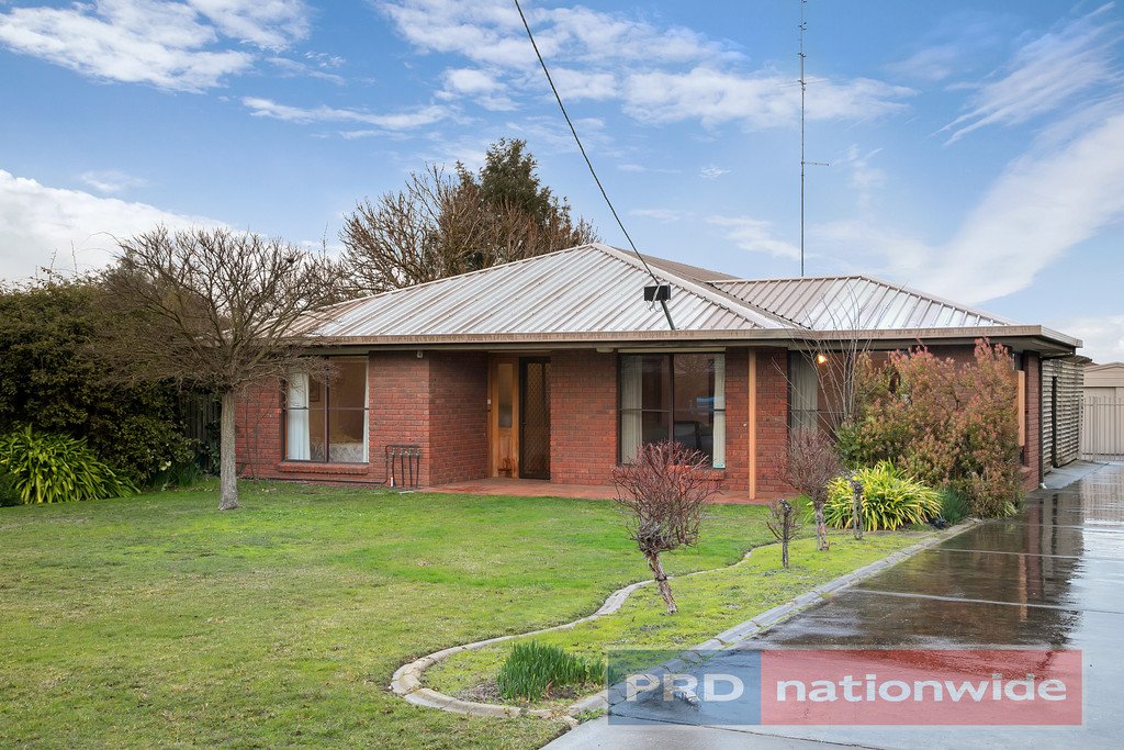 10 Panorama Drive DELACOMBE 1