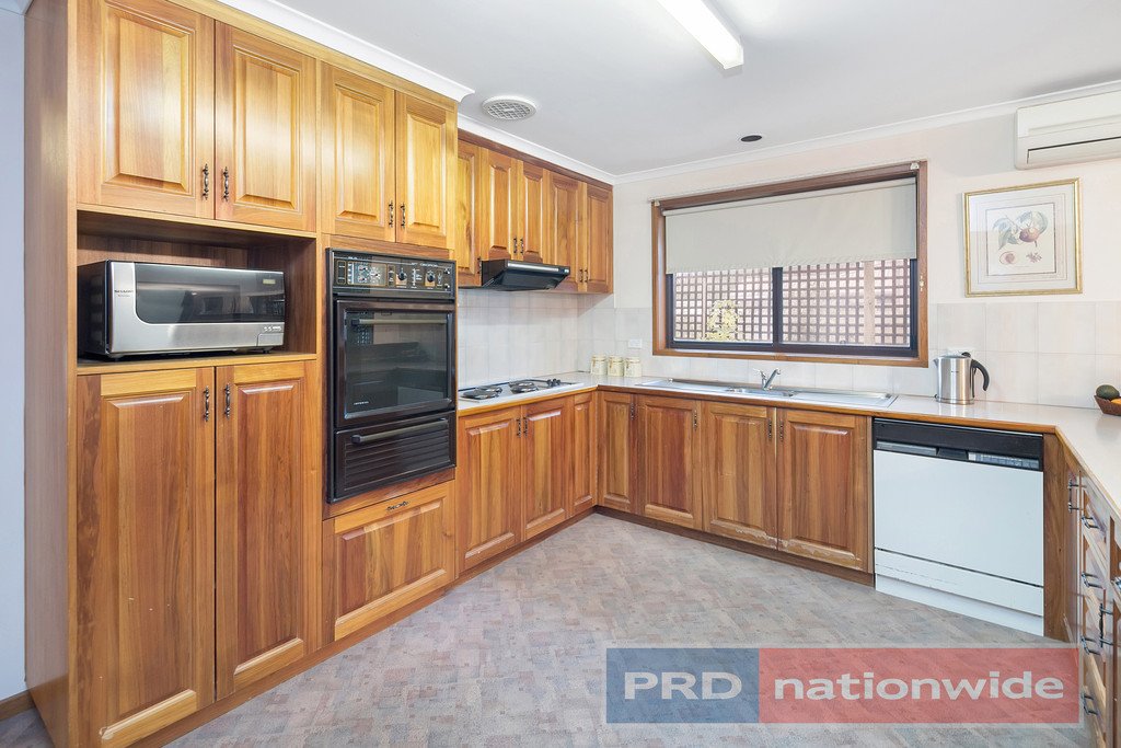 10 Panorama Drive DELACOMBE 4