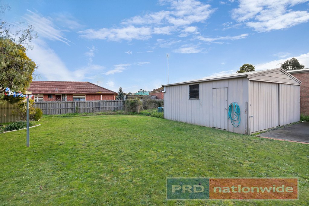 10 Panorama Drive DELACOMBE 8