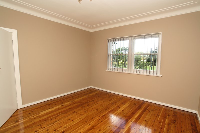 10 Parkside Drive KOGARAH BAY 6