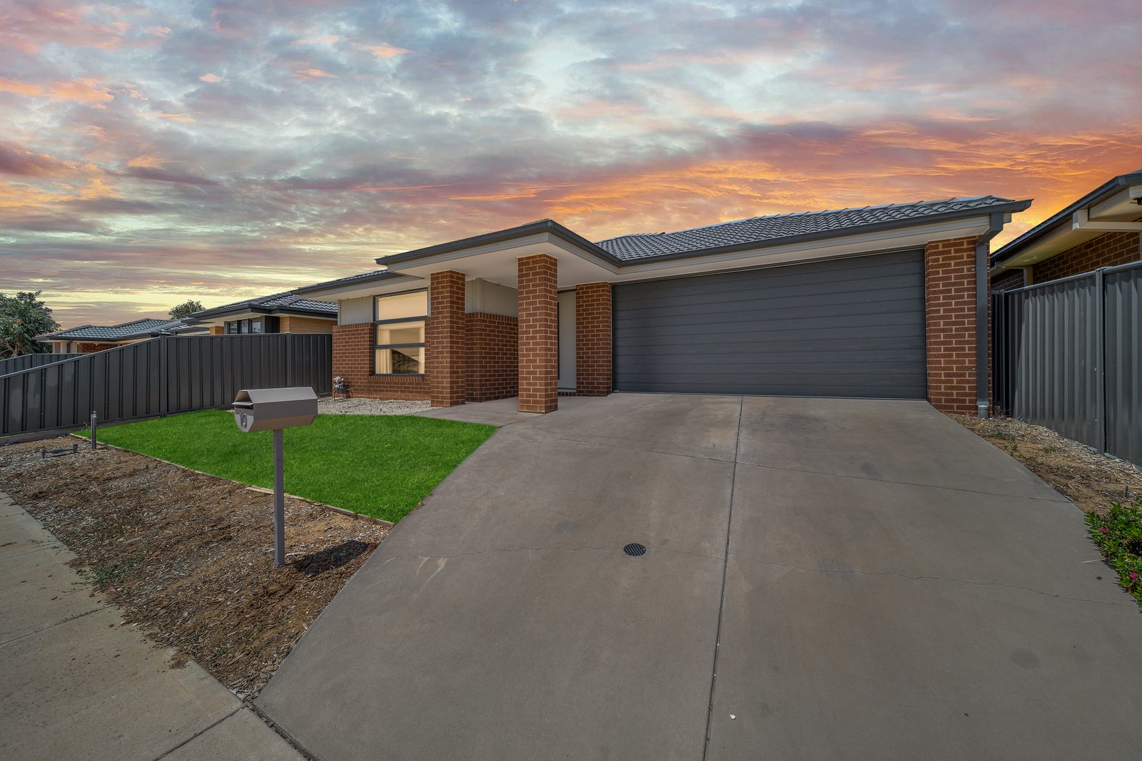 10 Parkview Boulevard HUNTLY 2