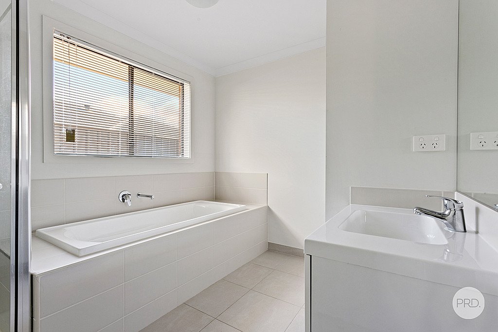 10 Parkview Boulevard HUNTLY 9