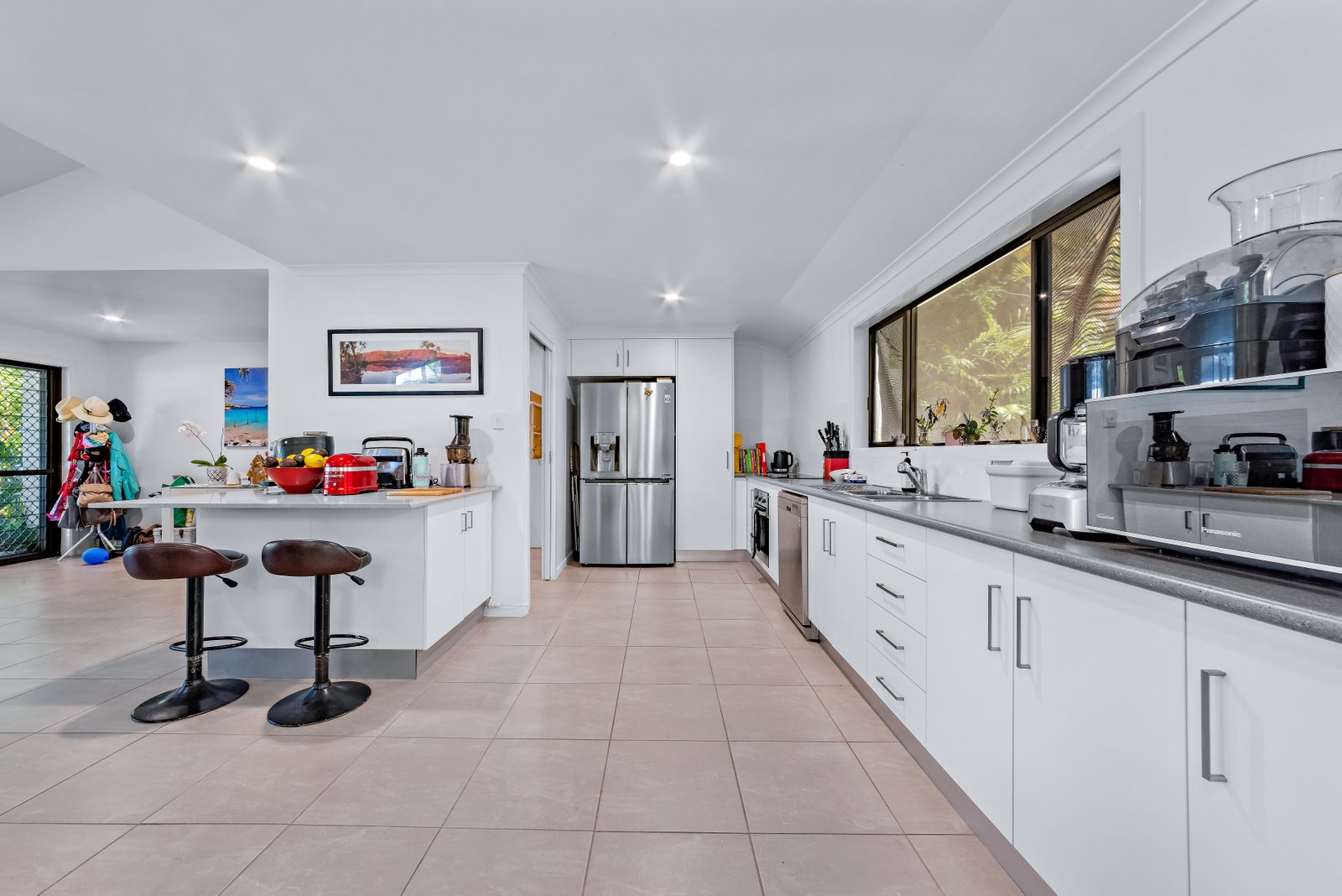 10 Passage Avenue SHUTE HARBOUR 8